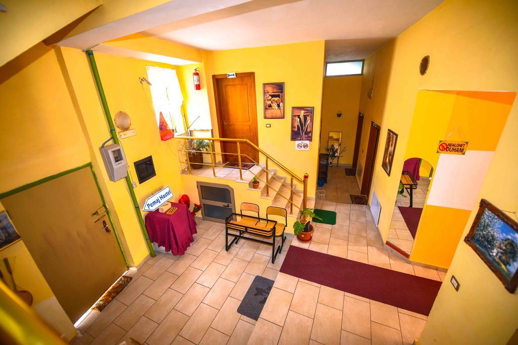 Pemaj Hostel Shkodër Exteriör bild